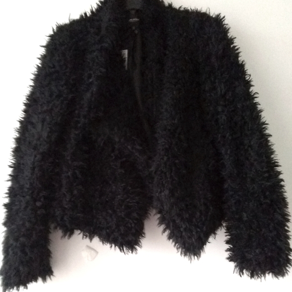 Vera Moda Women Fenda Jayla Short Faux Fur Jacket - Picture 1 of 8